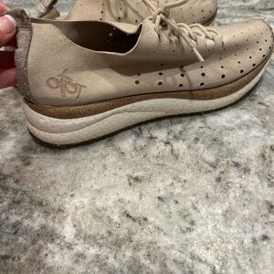 OTBT Beige Suede Shoes with Cork Detail